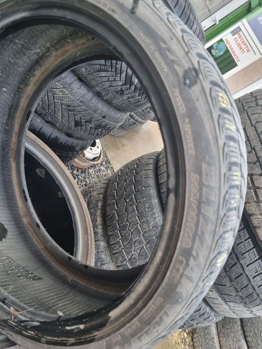 Anvelope second-hand 215/40 R18 Bridgestone cu dot 2019 la preț de 150