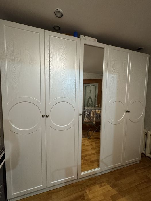 Стол белорусский  , шкаф