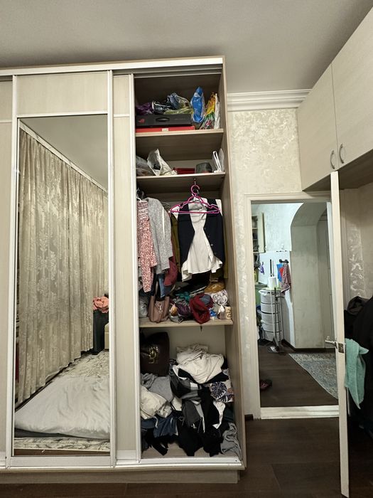 Продается шкаф-купе