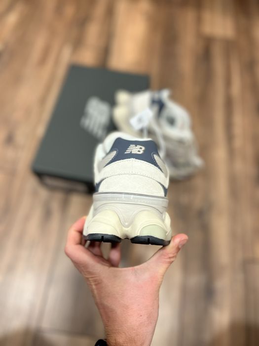 New Balance 9060 U9060EEB