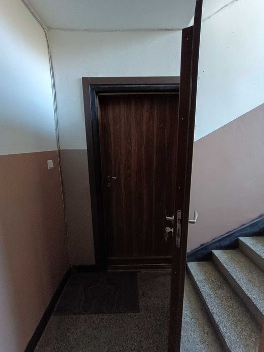 Продава се Четиристаен апартамент в Варна, Младост 1 - 86 кв.м за 1454 €/кв.м - Снимка #1