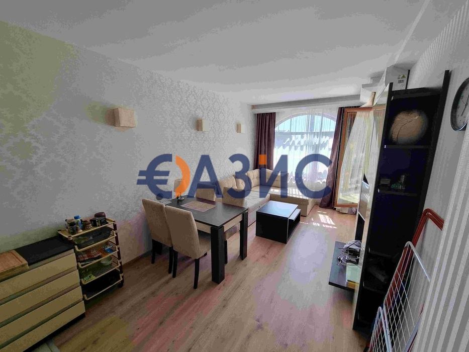 Продава се Двустаен апартамент в к.к. Слънчев бряг - 60 кв.м за 1500 €/кв.м - Снимка #2