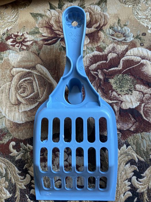 Лопатка для кошачьего туалета