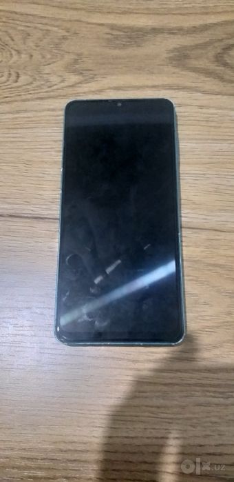 Galaxy M17e 5G telefoni
