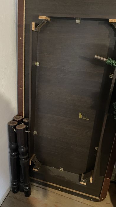 Продам стол в хорошем состоянии