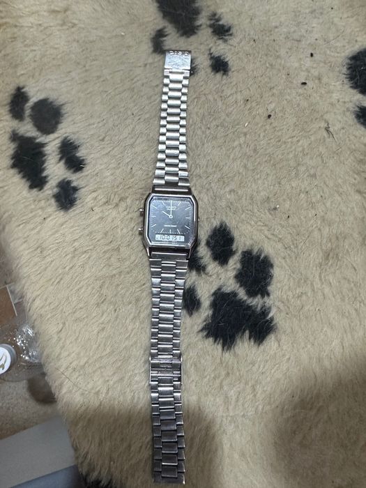 Часы кварцевые Casio