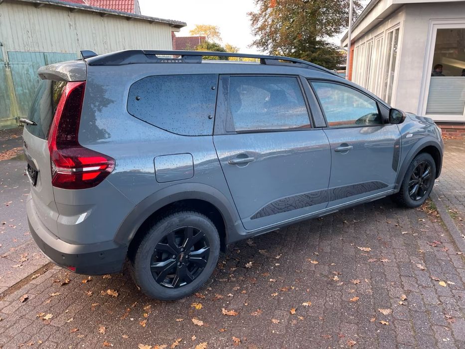 Dezmembrez Dacia Jogger, 1.0 TCE H5D C490, Cutie manuala