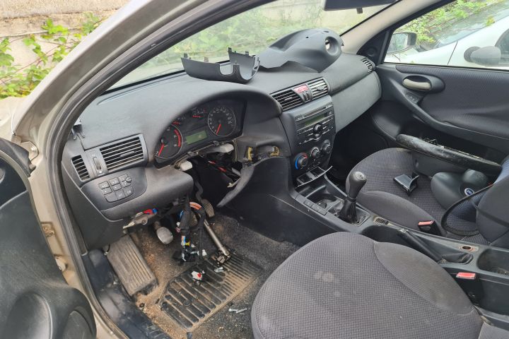 Debitmetru aer 0 280 218 120 Fiat Stilo prima generatie