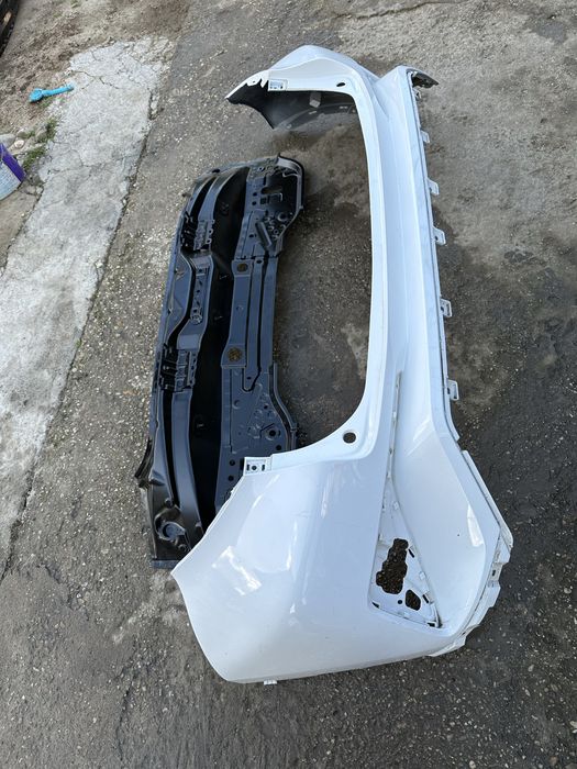Bară spate toyota chr.cod:58307-f4011.