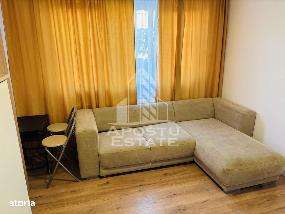 Garsoniera de vanzare, complet renovata, zona UMT, Timisoara — fotografia 1