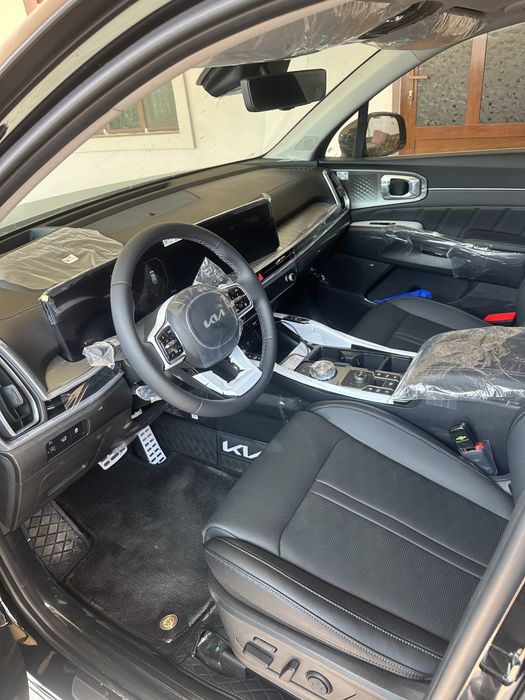 Kia Sarenta neww