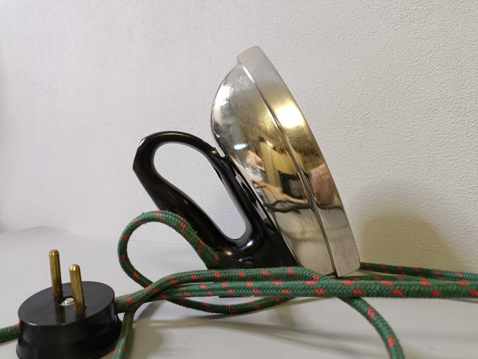 Винтажный дорожный (малогабаритный) электрический утюг