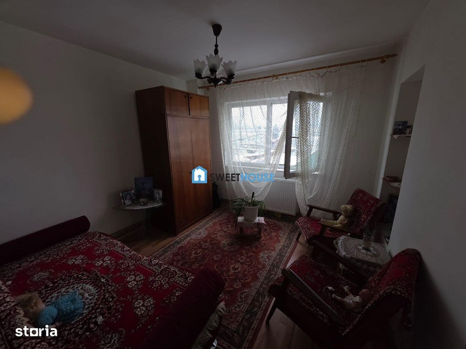 Apartament cu doua  camere zona Combinat