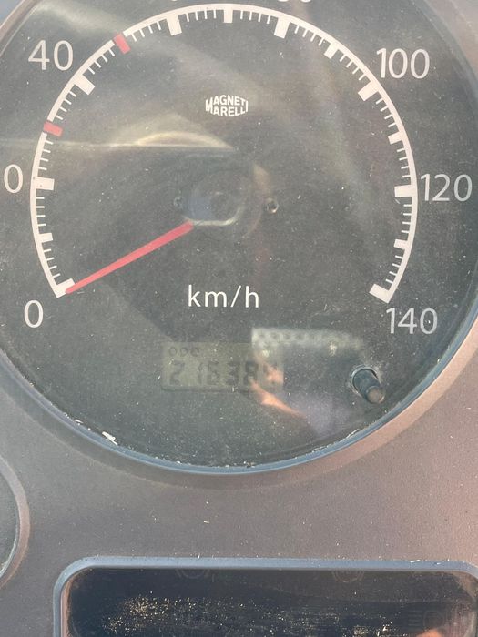 Basculanta Nissan Atleon 2008