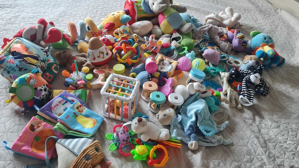 Бебешки играчки на Little Dutch, Fisher Price, Жирафчето Софи и д-р.