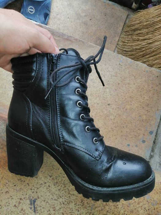 дамски обувки като боти