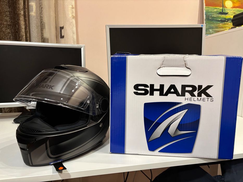 Каска shark spartan priona