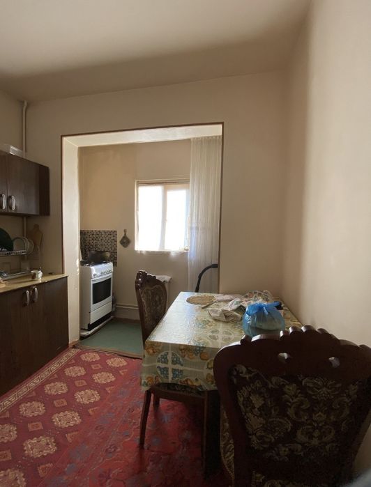 Юнусабад 4 квартал. Продается квартира 1/3/4