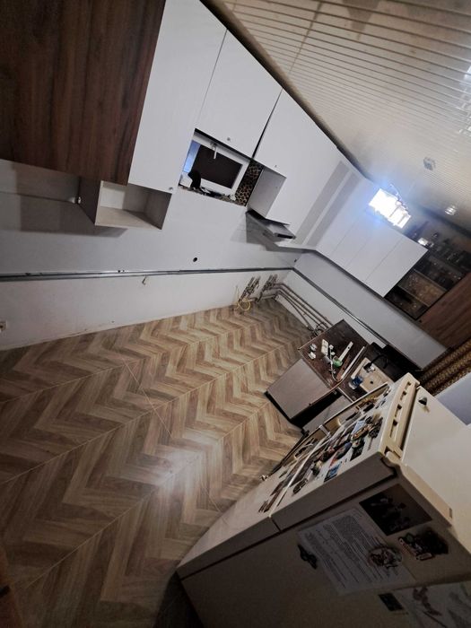 Кафельщик сбольшым опытом