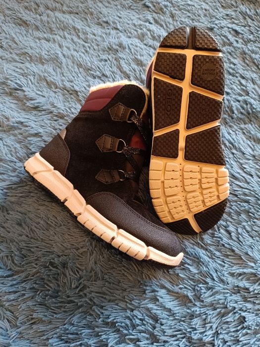 Детские зимние ботинки