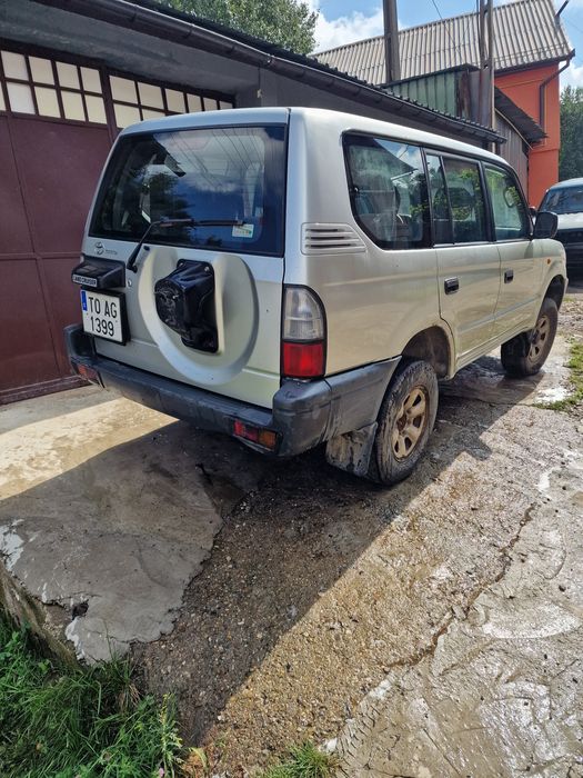 Dezmembrez Toyota Land Cruiser j90-J95