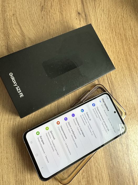 Продам Samsung s23 FE