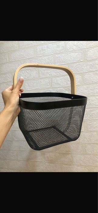 Корзинка для журналов или фруктов