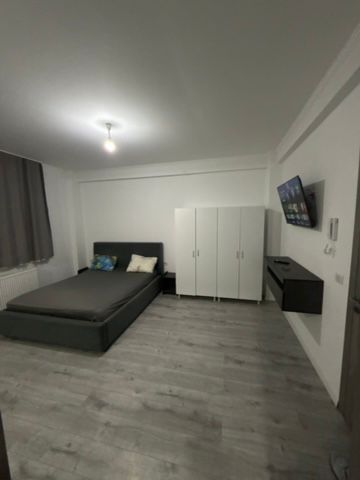 Garsoniera de inchiriat