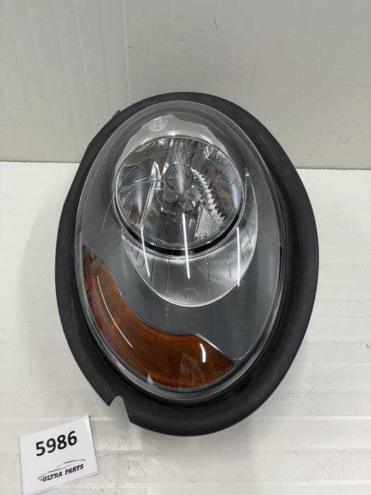 Десен фар Н7 Мини Купър Ф54 Ф55 Ф56 Ф57 с жълт мигач