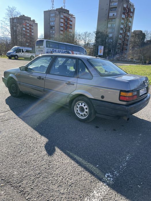 VW passat 1.8 бензин