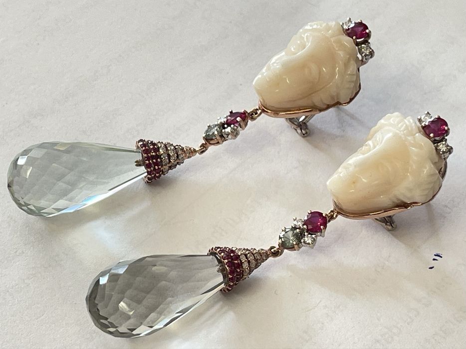 Cercei aur 18k cu diamante si camee.