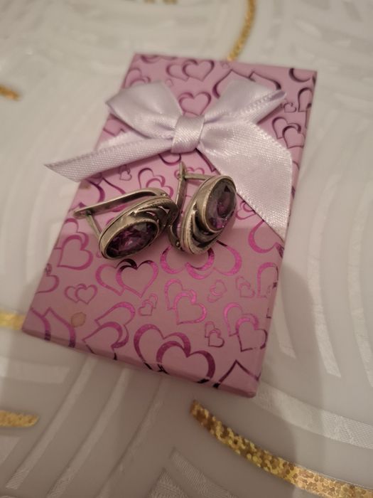 Продаю серебро 925 пр