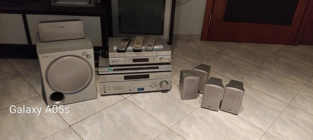 Усилвател ,DVD, и видеотехника Sony