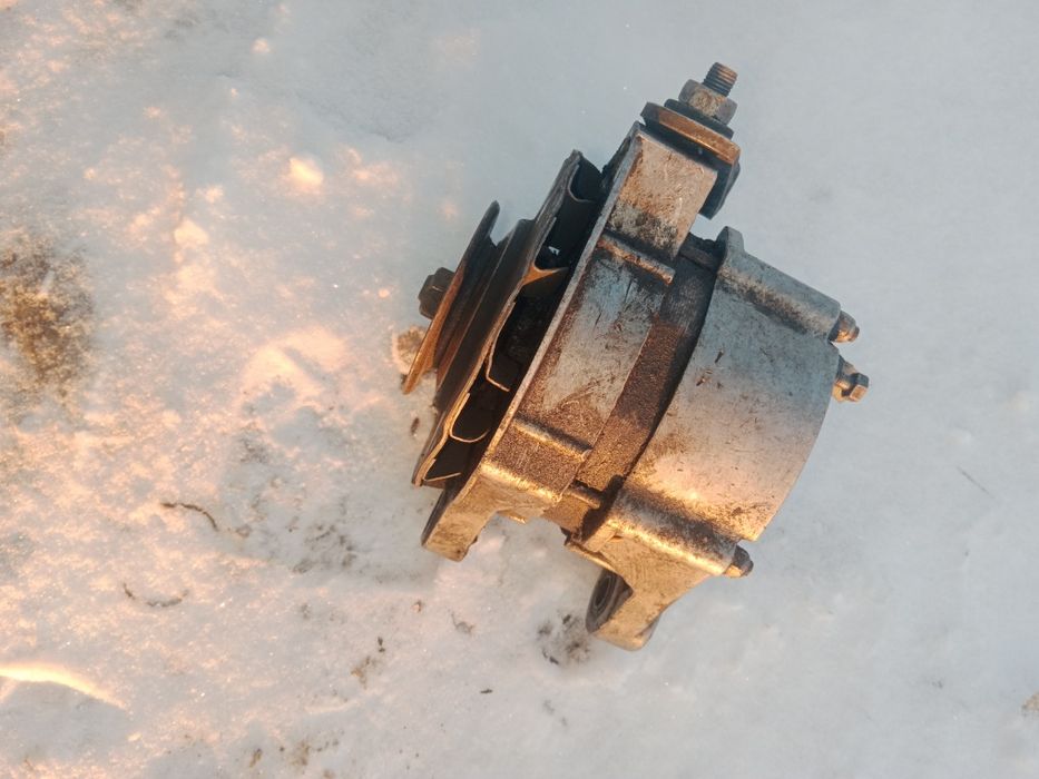 Генератор ВАЗ нивы