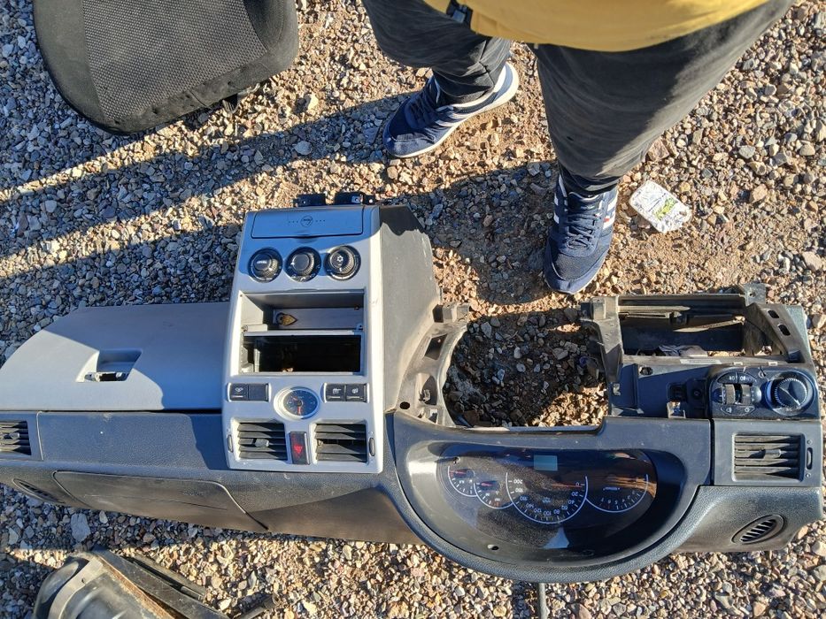 Продам панель приора