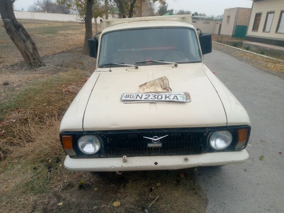 Moskivich sotiladi pikap