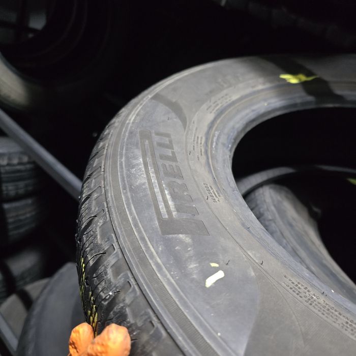 2x 235/65/17 M+S PIRELLI Stare excelentă