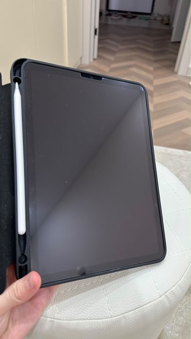 Продам IPad Air