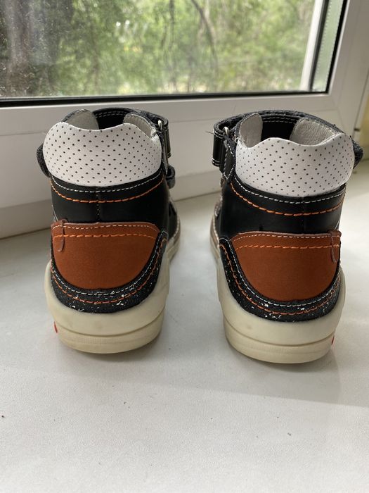 Сандалии ортопедические