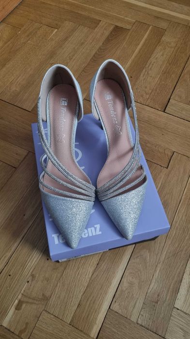 Бутикова бална рокля