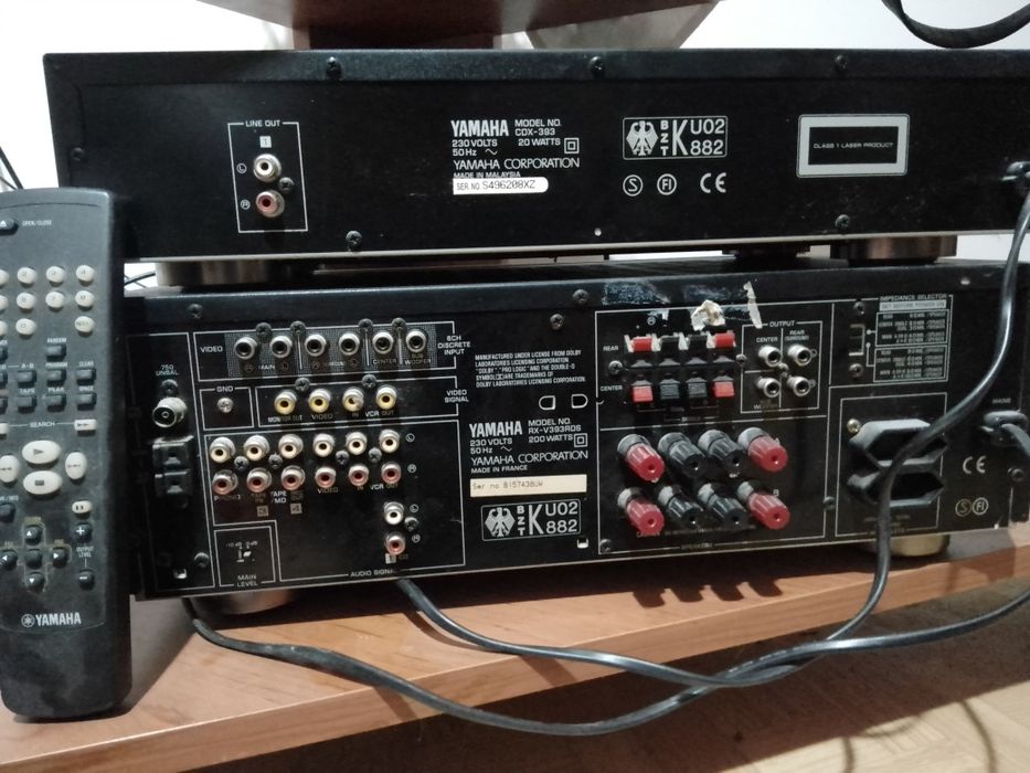 Усилвател Ямаха + CD + Тонколони