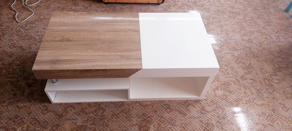 Разтегателна масичка