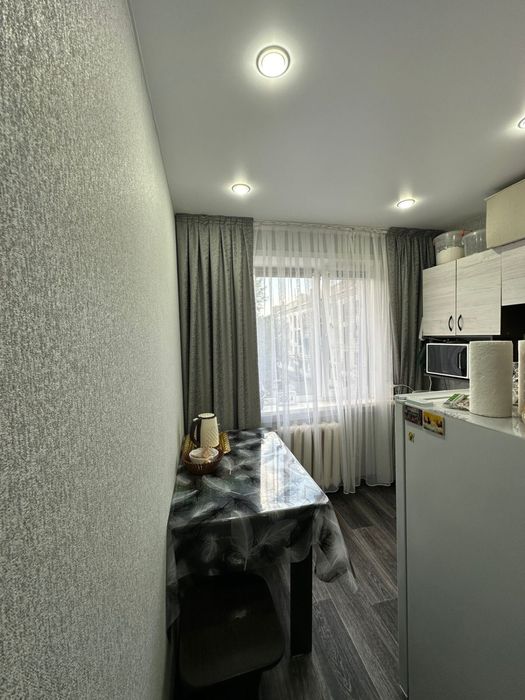 Трешка на третьем этаже