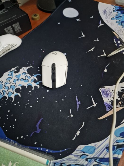 Logitech G304 мышка