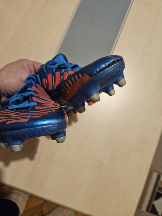 Бутонки Adidas Absoldado