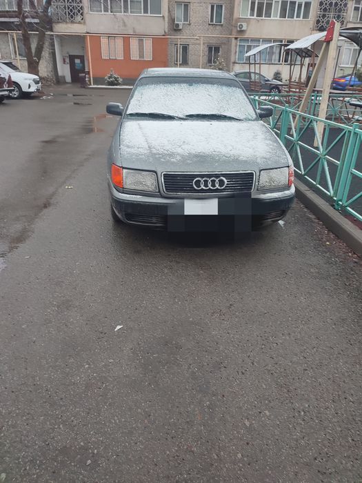 Продам Ауди 100 c 4