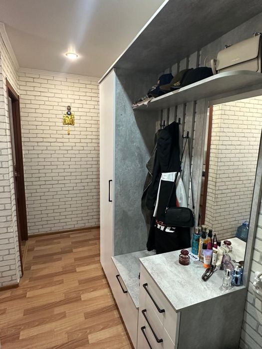 Продаю 2 комнатную квартиру