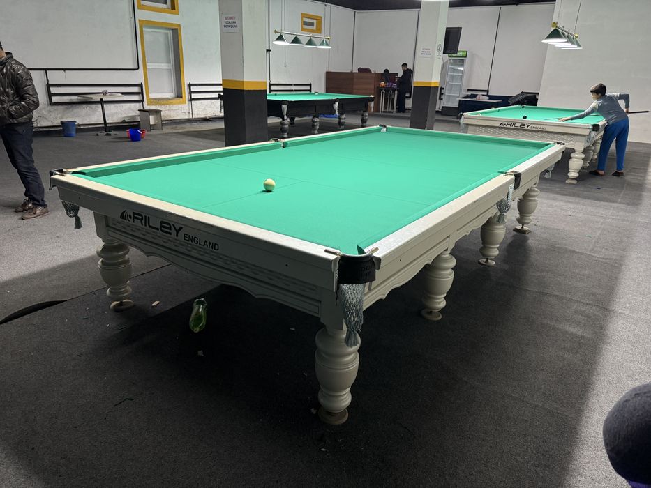 Premier billiard stollar