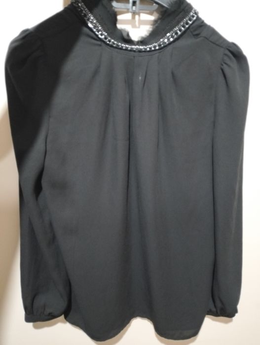 Двойка брючная GIZIA и блузка черная