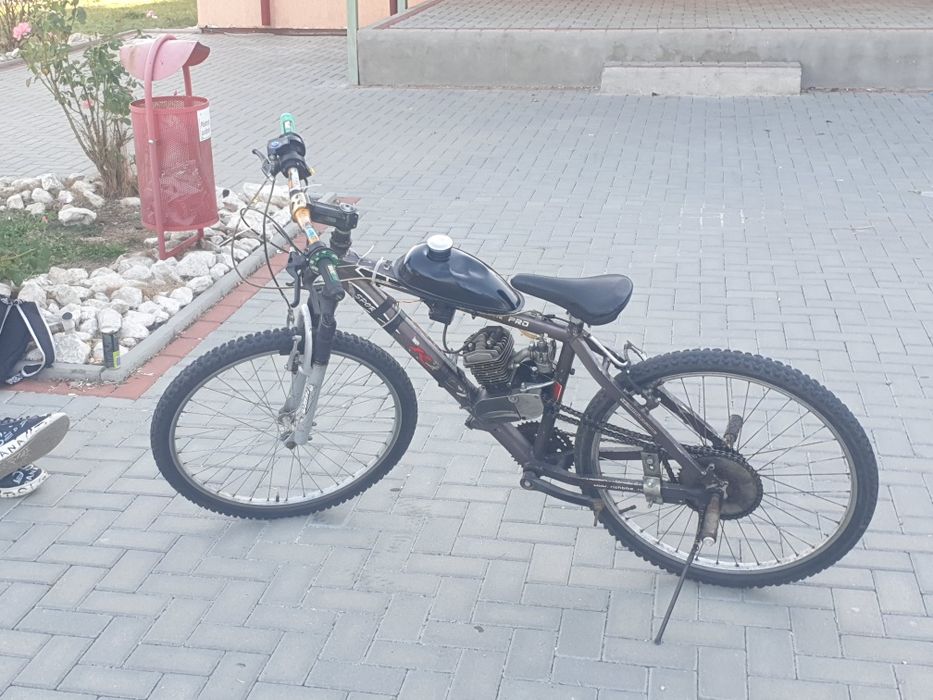 Motor bicicletă 80cc – 76 km/h – piese tuning incluse